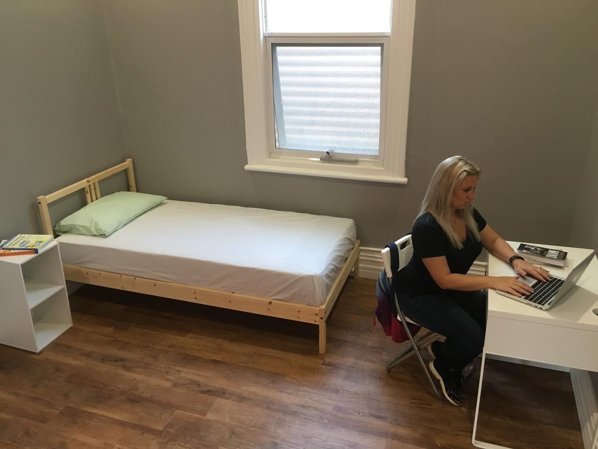 Cozzystay Accommodation Perth Buitenkant foto